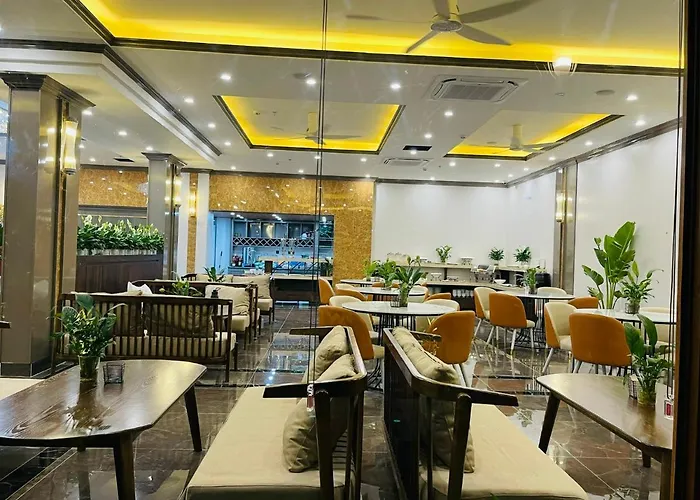 Seasun Hotel 2*